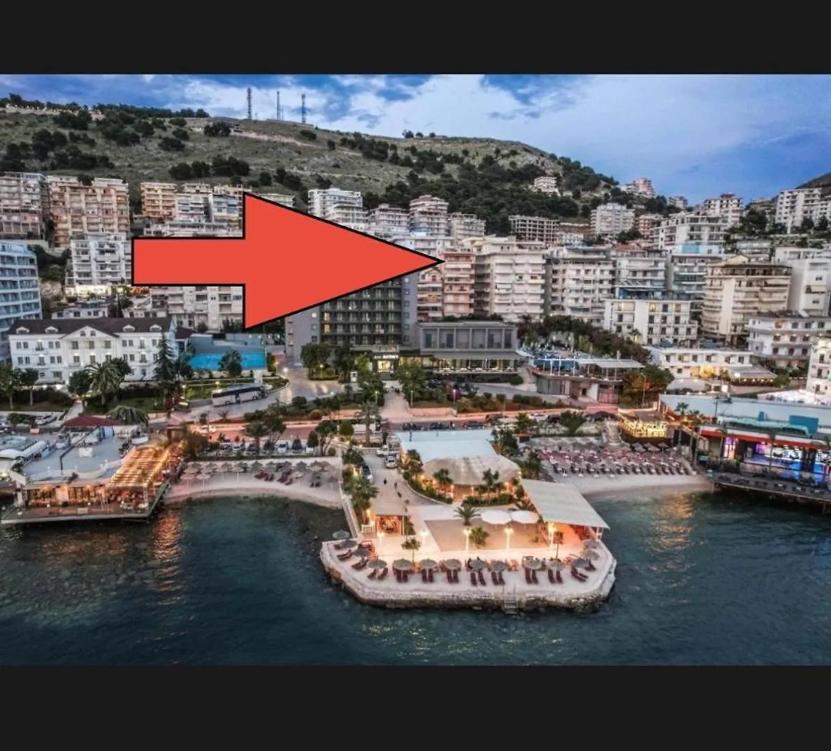 アパート Apartament Hermes Sarandë アルバニア