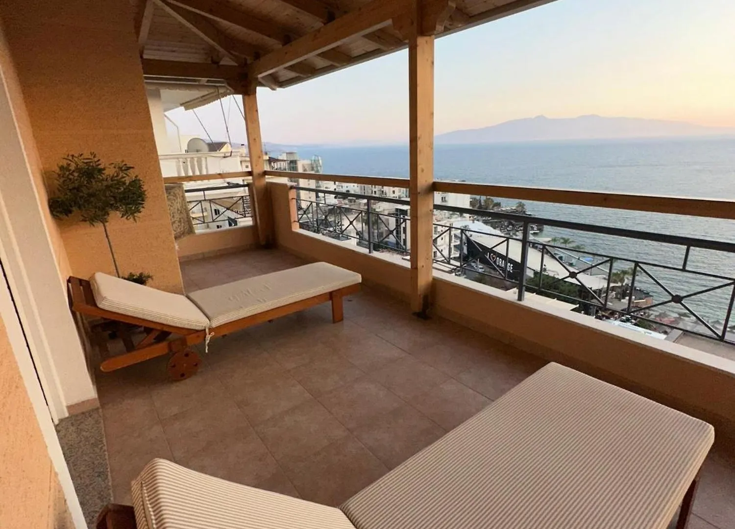 Apartament Hermes Sarandë 0*,